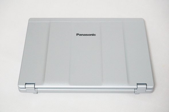 Đánh giá Panasonic Let'snote CF-SZ5