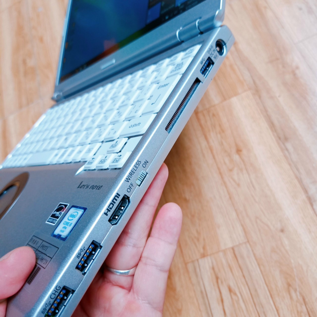 Laptop Panasonic Let's note CF-SZ5